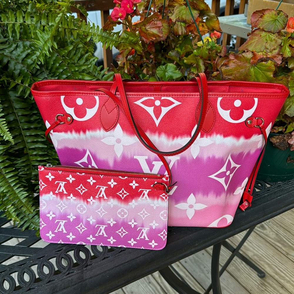 LOUIS VUITTON NEVERFULL MM ESCALE MONO. WITH ENTRUPY COA!!